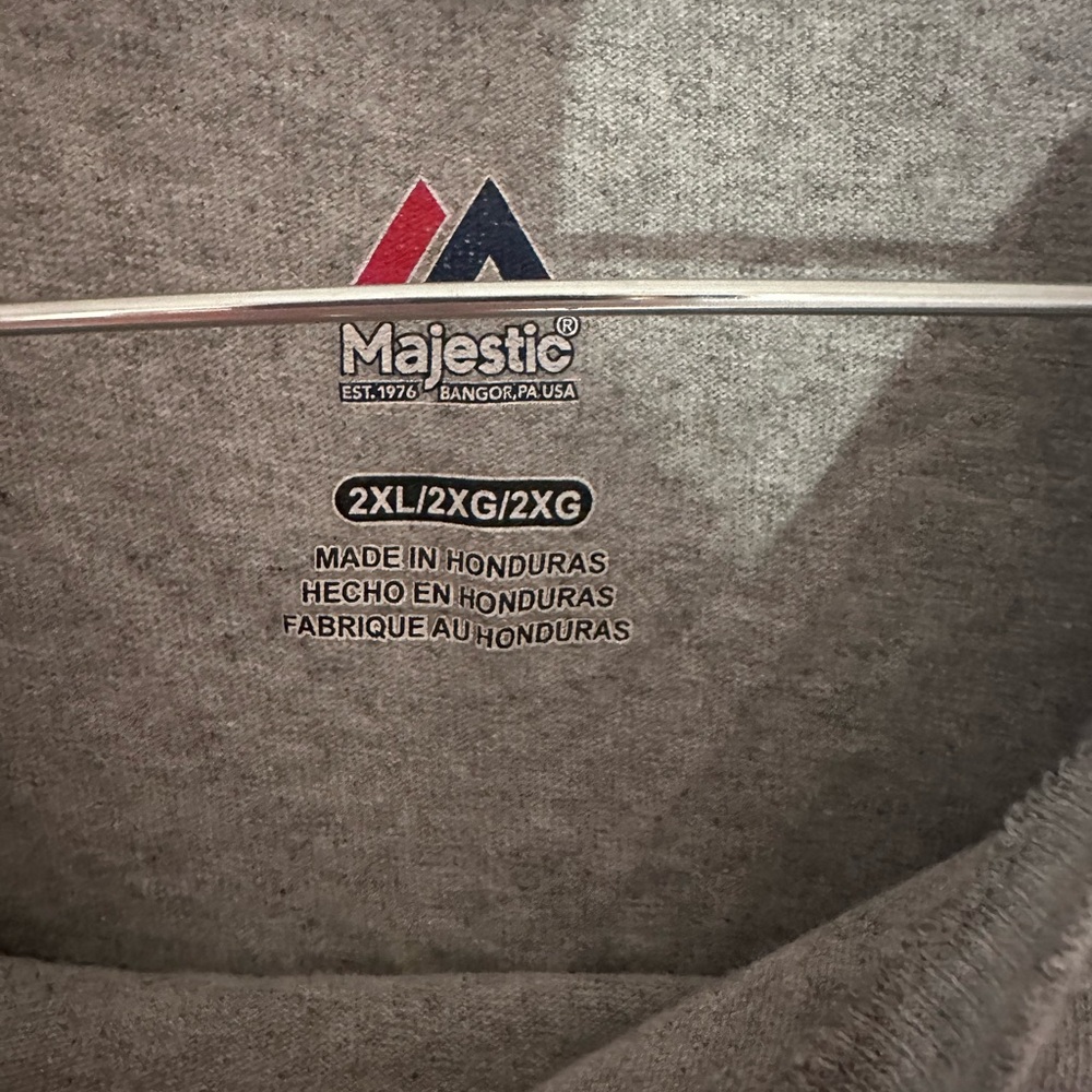 Shirts - Picture 8 of 9